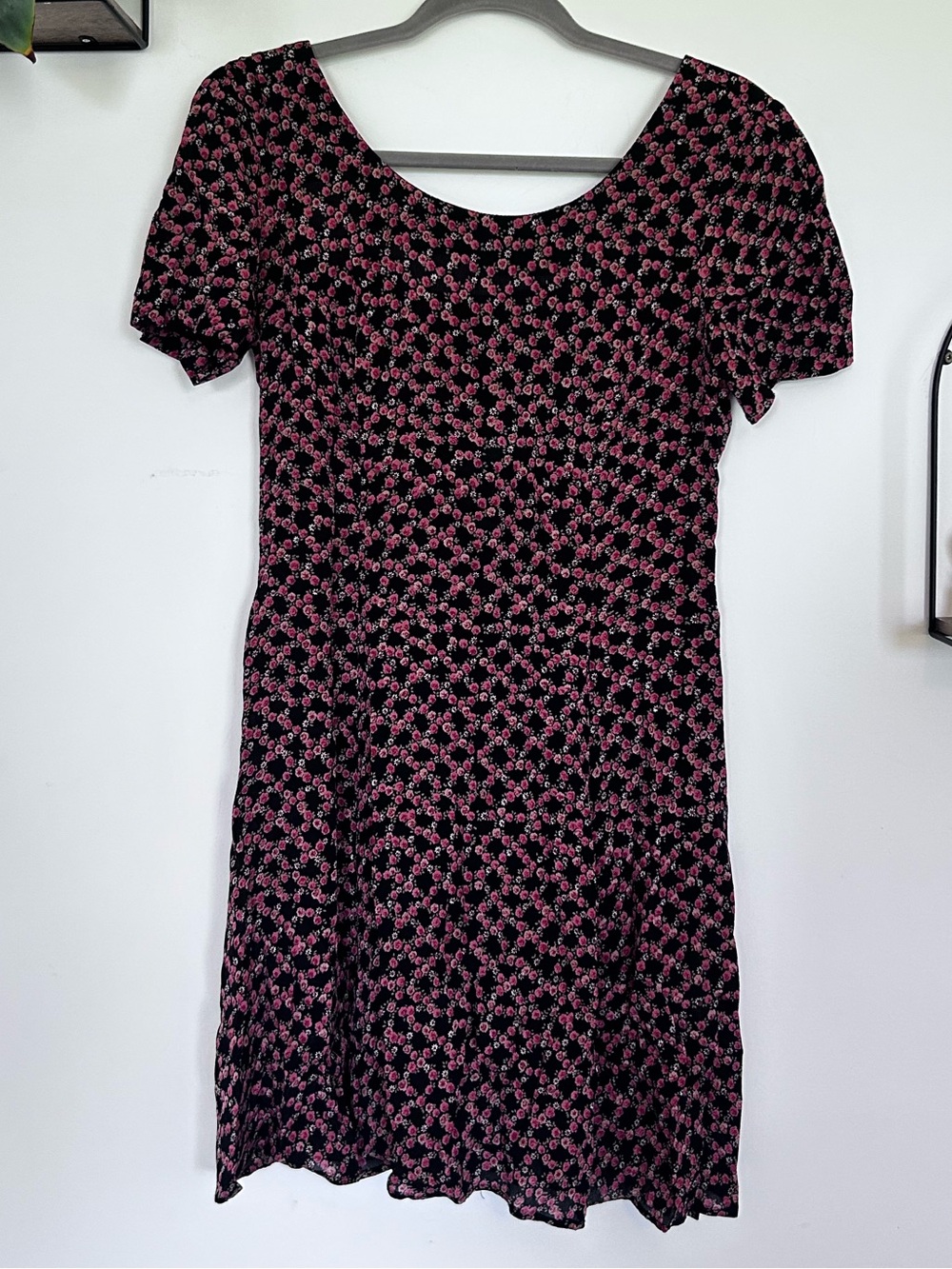 Vintage Santa Fe Ditsy Floral Print Short Sleeve Smocked Back Swing Mini Dress 4
